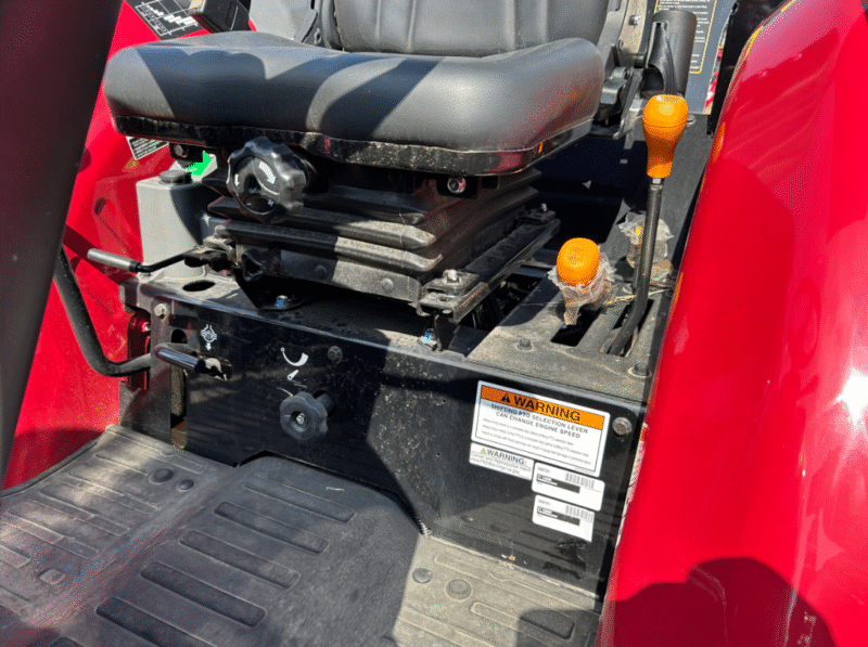 YANMAR TRACTOR YM359VLA-L YM359 SST AG TIRES LDR - Image 5